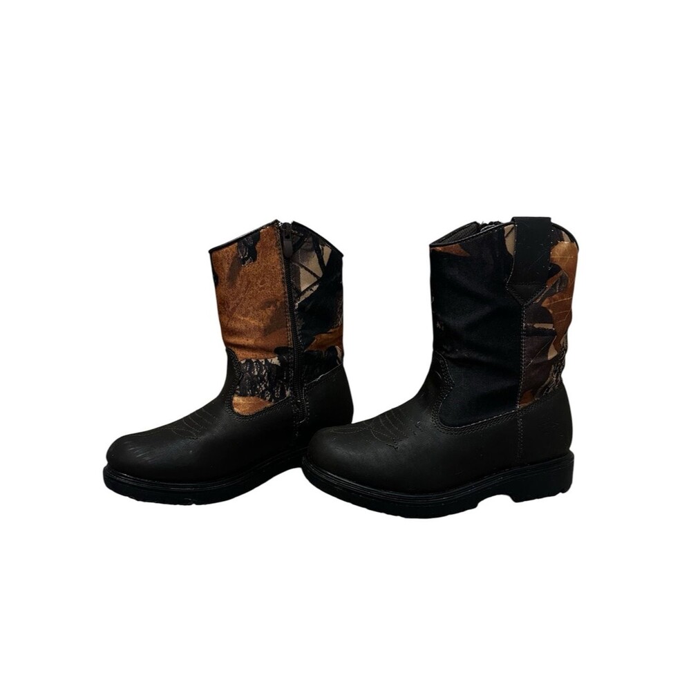 Deer Stags Kids Tour Tall Boot Size 2 Water Repellent Brown Camo